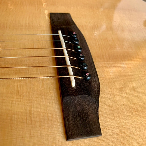 กีต้าร์โปร่งไฟฟ้า Ressonance รุ่น R-03-EQ ไม้แท้ทั้งตัว ( All Solid )