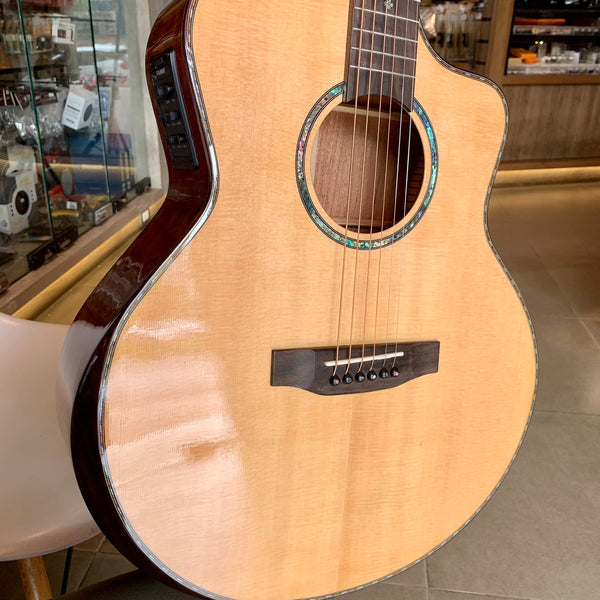 กีต้าร์โปร่งไฟฟ้า Ressonance รุ่น R-03-EQ ไม้แท้ทั้งตัว ( All Solid )