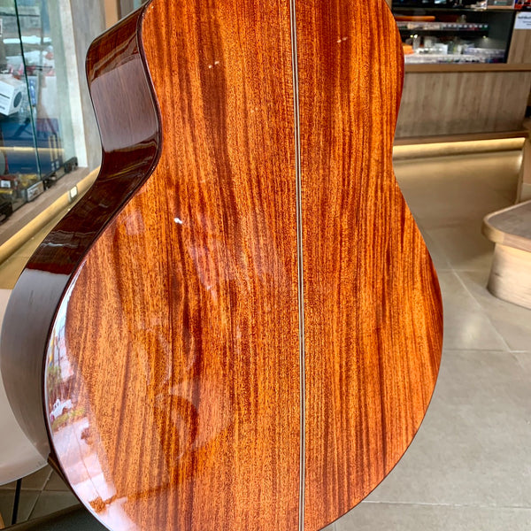 กีต้าร์โปร่งไฟฟ้า Ressonance รุ่น R-03-EQ ไม้แท้ทั้งตัว ( All Solid )