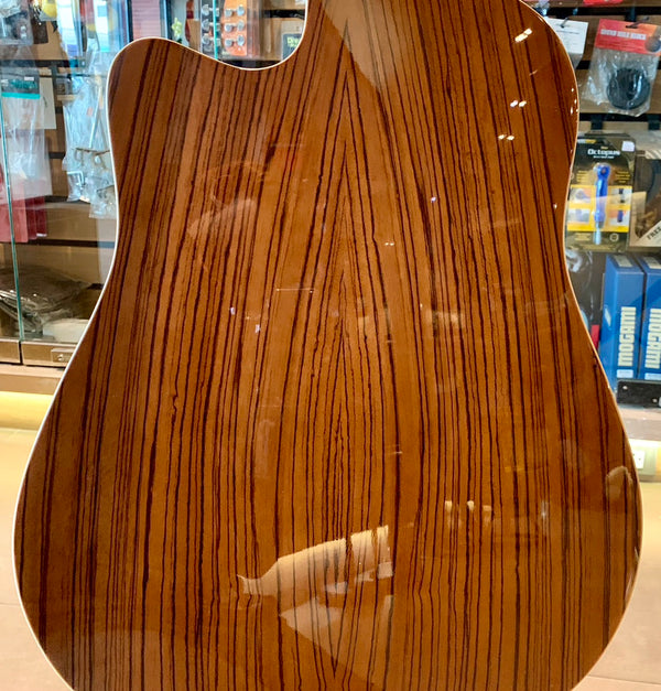 กีต้าร์โปร่ง Ressonance LS-41C (ไม้ Walnut)