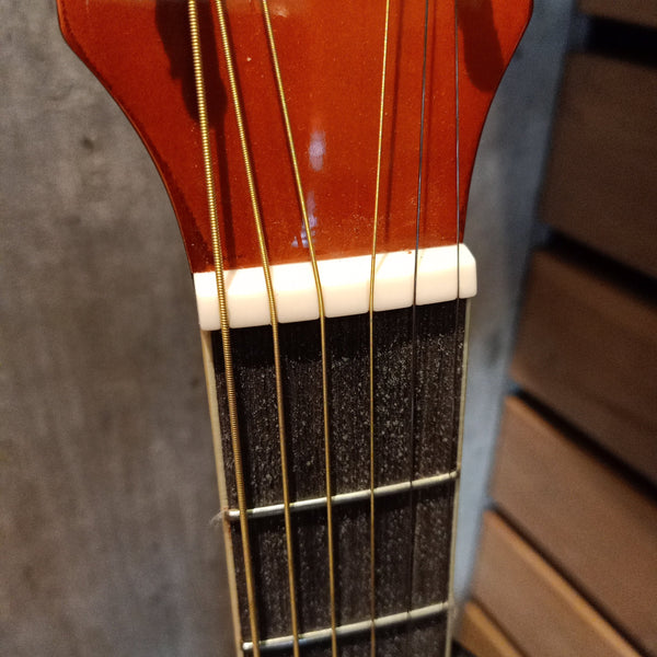 หย่องกีต้าร์ กระดูก