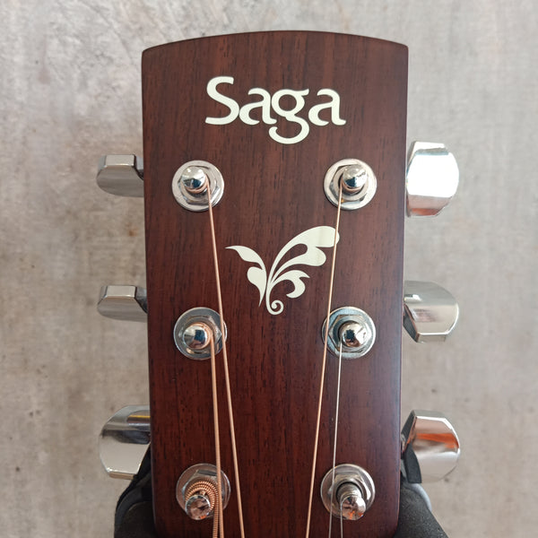 กีต้าร์โปร่ง SAGA รุ่น SA700C