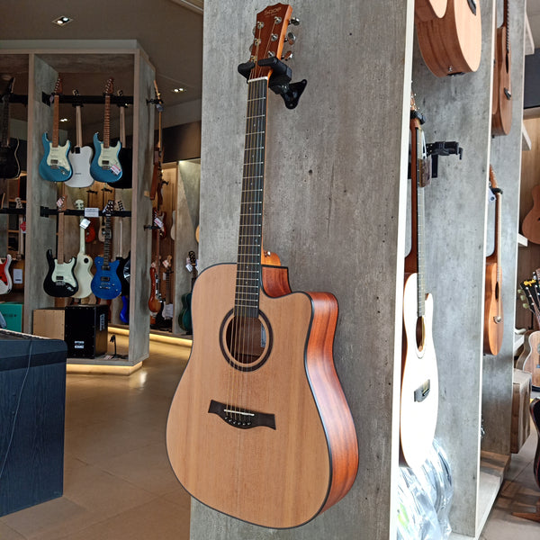 กีต้าร์โปร่ง Sqoe รุ่น WD64 (Solid top)