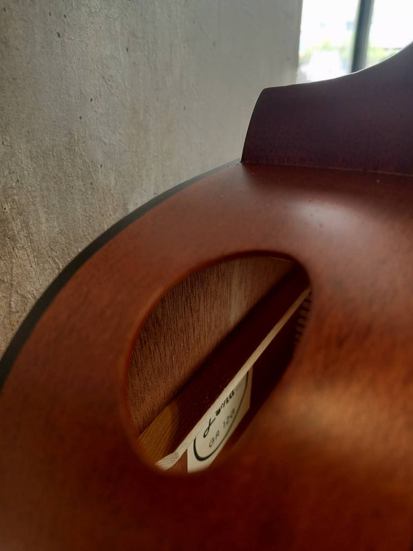 กีต้าร์โปร่ง Loha รุ่น GA + แถมกระเป๋าบุฟองน้ำ Loha