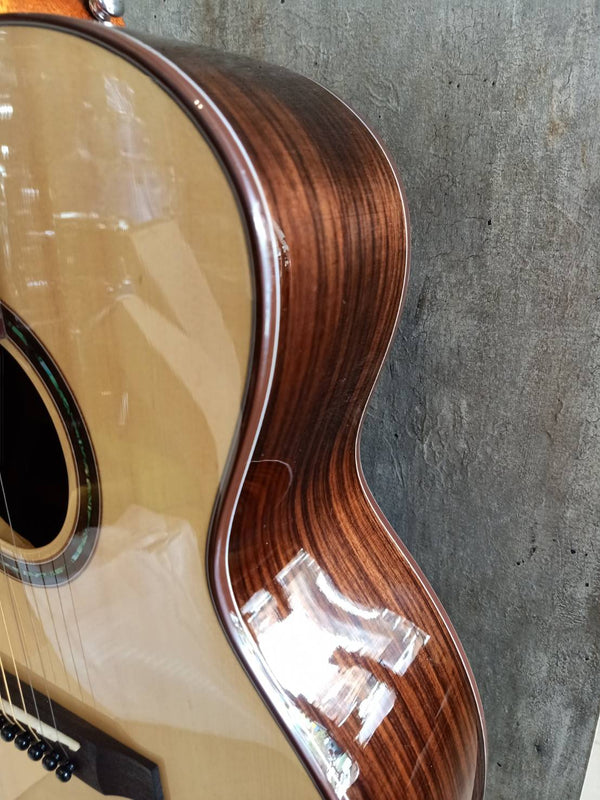 กีตาร์โปร่งไม้หน้าแท้ Ressonance R-030 ทรง OM Top Solid Spruce