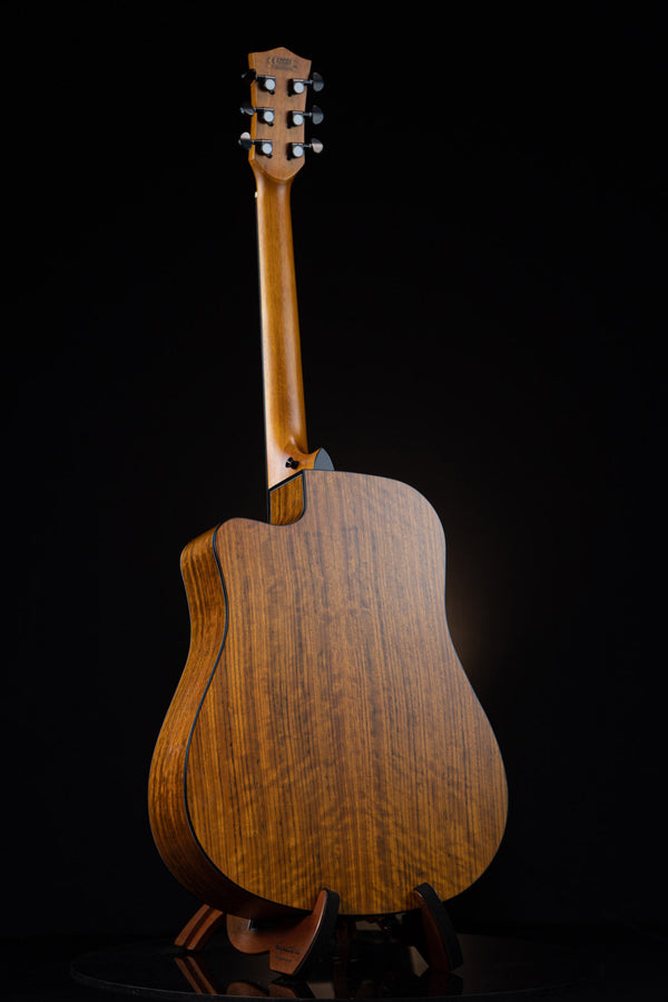 Gusta กีต้าร์โปร่ง รุ่น DM2C