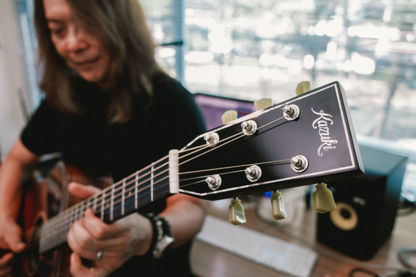 Kazuki Custom Shop x Kob Micro KA-15 All Solid Electric Acoustic Guitar กีต้าร์โปร่งไฟฟ้า คาซูกิ KA15 พร้อมเคส ไม้แท้ ทั้งตัว