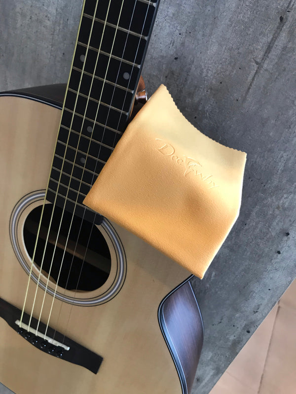 ผ้าเช็ดกีต้าร์ เนื้อละเอียด Deewhy รุ่น DHDY01