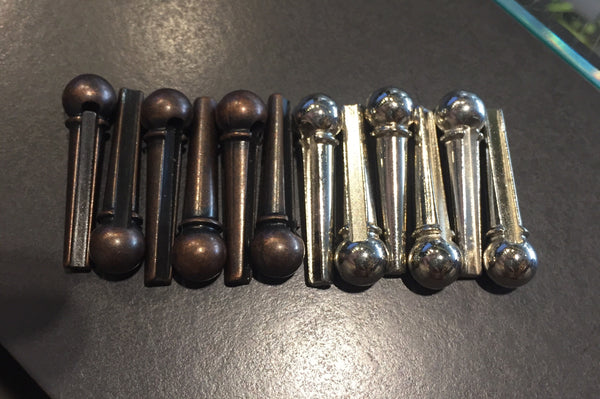 หมุดยึดสายกีต้าร์แบบเหล็ก