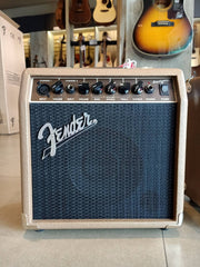 แอมป์กีตาร์โปร่ง Fender Acoustasonic 15 :  Acoustic Guitar