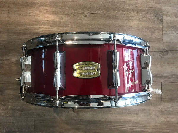 กลองสแนร์ Yamaha 5.5" x 14" Stage Custom Birch Snare Drum